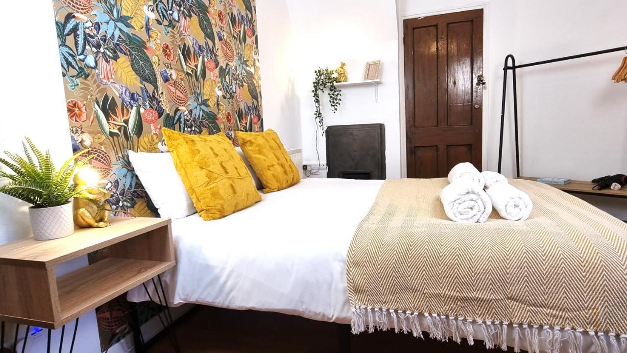 3 Bed Flat O2 Arena Dyson House Apartment ลอนดอน ภายนอก รูปภาพ